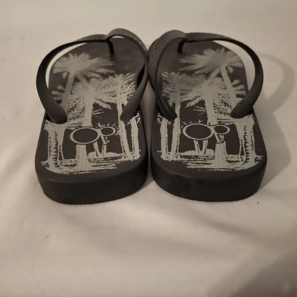 OP Black and Gray Flip-Flops
